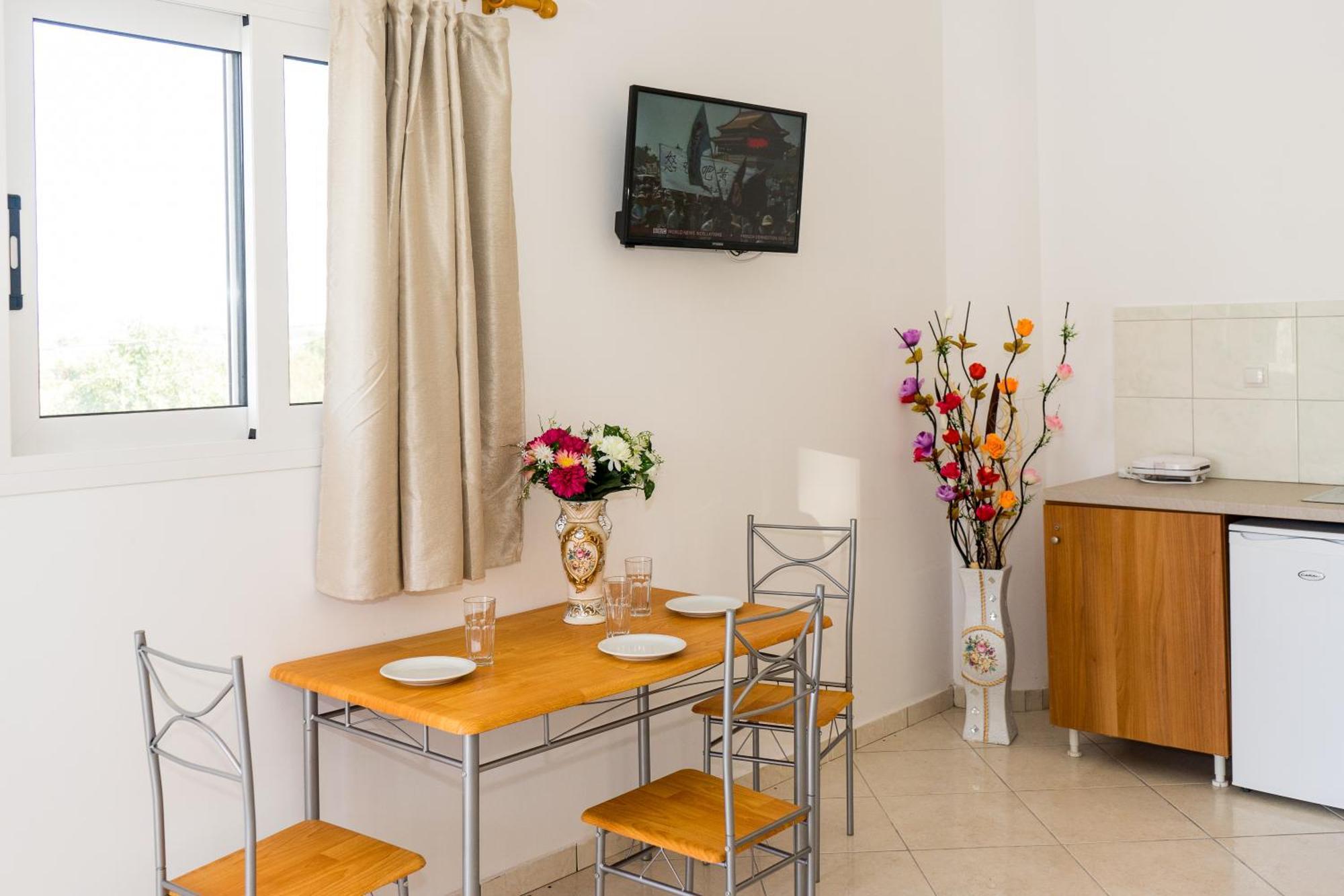 Laganas Strip Mall Apartments Dış mekan fotoğraf