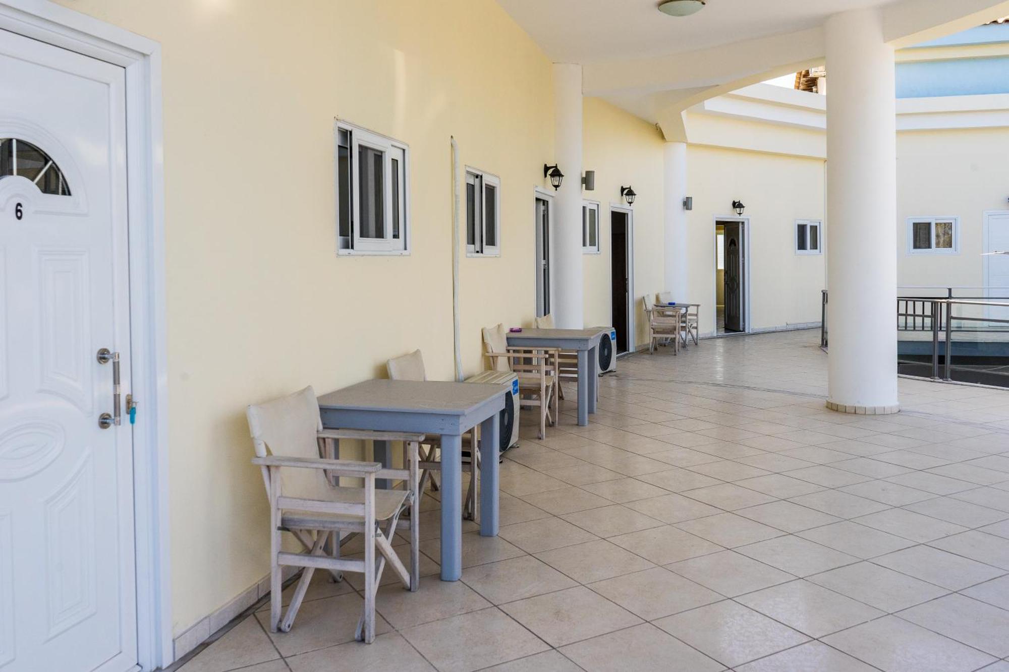 Laganas Strip Mall Apartments Dış mekan fotoğraf