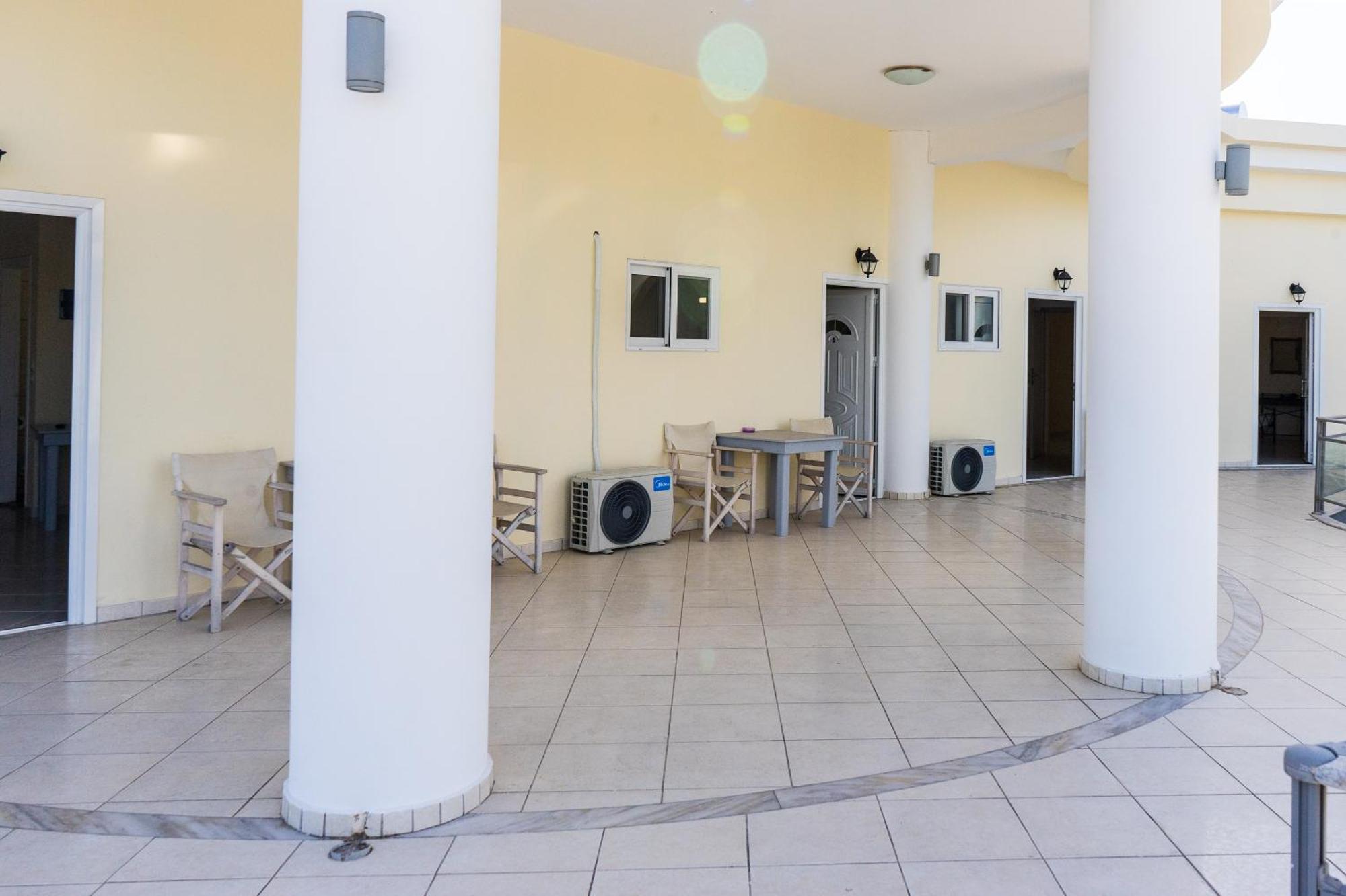 Laganas Strip Mall Apartments Dış mekan fotoğraf